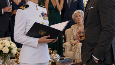 Humiliated at Her Father’s Funeral, a Colonel Found a Letter That Changed Her Family Forever