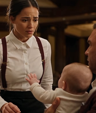 The Baby Reached for the Waitress — Then a Symbol on His Father’s Chest Changed Everything